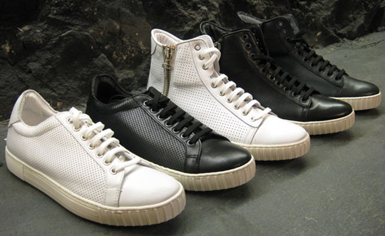 wings-horns-ss09-sneakers-1